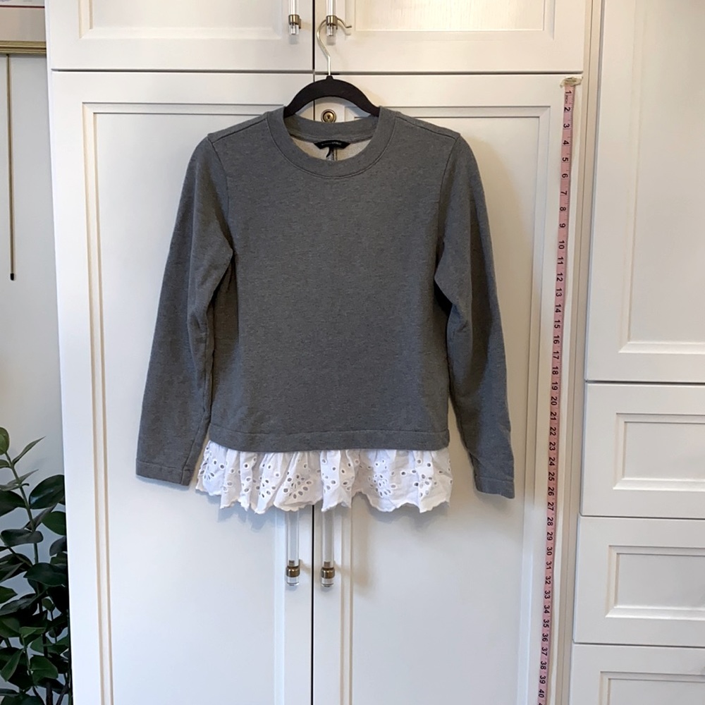 Banana Republic Eyelet sweatshirt size small